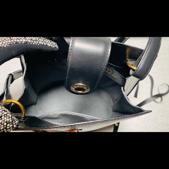 ❌❌❌SOLD ❌❌❌ Louis Vuitton Epi Cluny - Picture 10 of 12